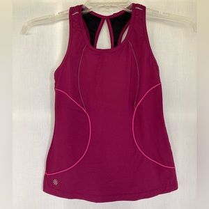 Women’s Athleta Workout Top. Racer-Back with Keyhole Size XS.